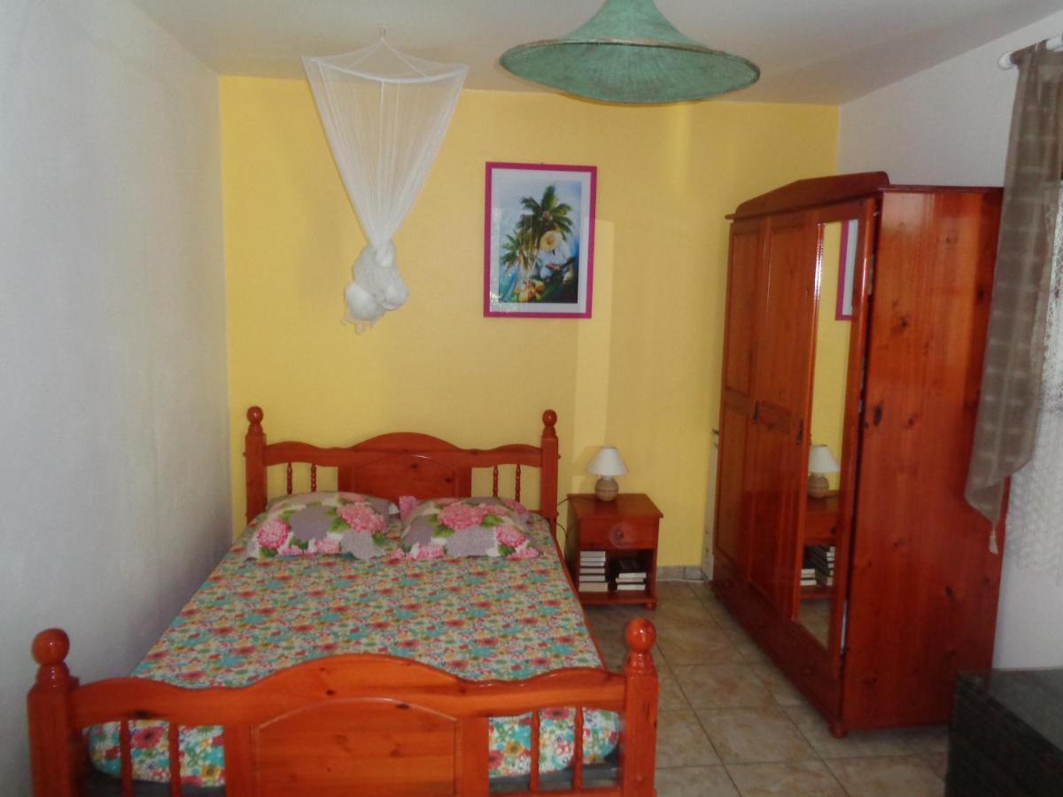 Jardin Bananier Apartment Deshaies Exterior photo